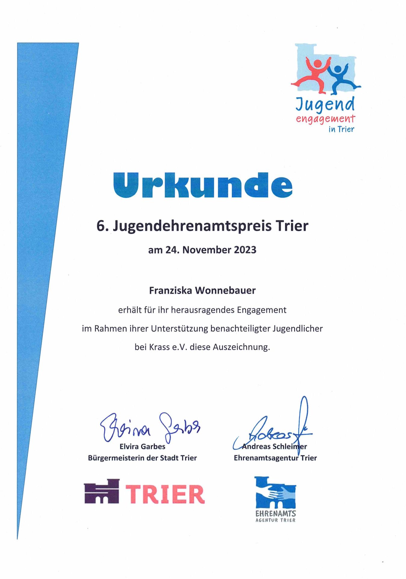 Leiterin von KRASS vor Ort Trier erhält Jugendehrenamtspreis der Stadt Trier