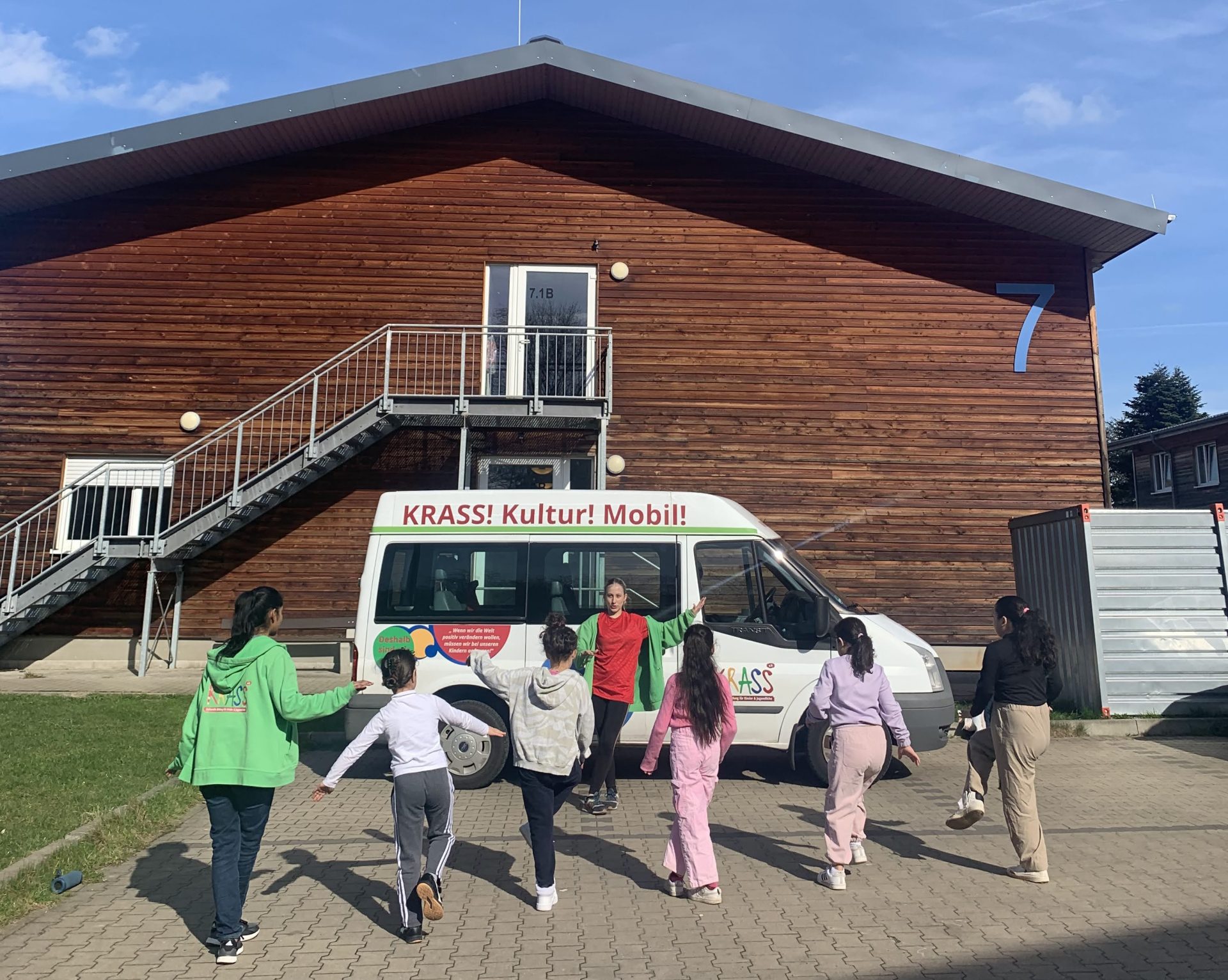 Komm, tanz mit mir! Kinder und Jugendliche entdecken Tanzstile