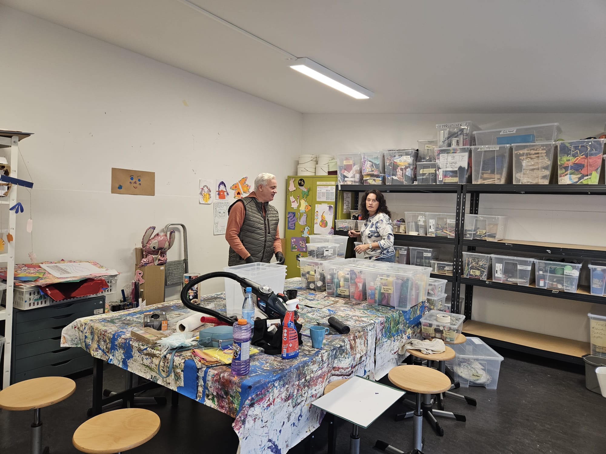 Die beiden behalten den Überblick