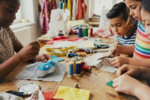 Mode- und Nähschule für Mädchen und Jungs von 6-15 Jahren